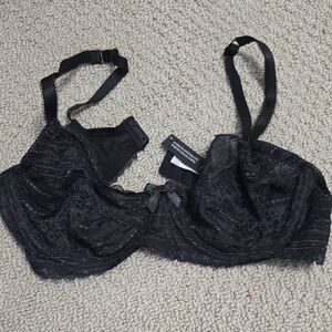 Elegant Black Lace Bra